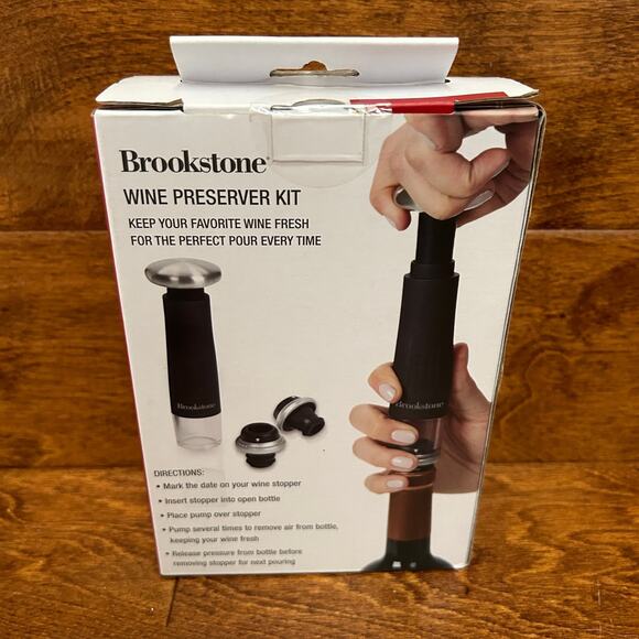 BROOKSTONE Wine Preserver Kit - Picture 1 of 2